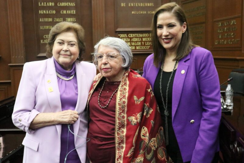 Entrega 75 Legislatura Condecoración “Mujer Michoacana 2024”, a Rosa Citlali Martínez